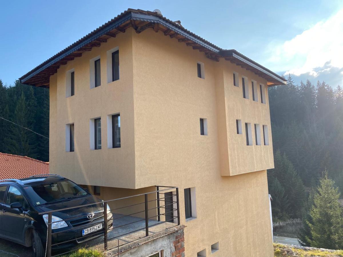 Stoykite Escape House Apartment Exterior photo